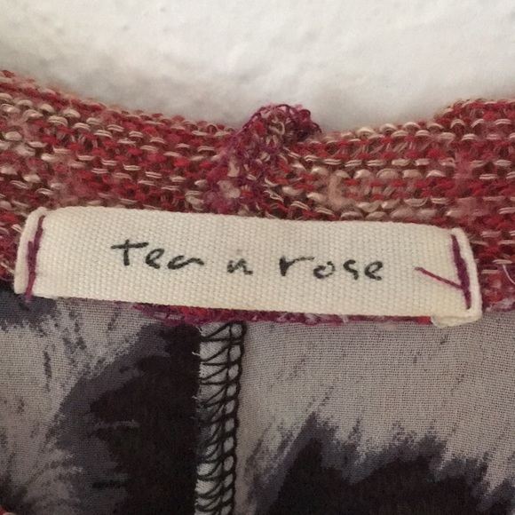 Tea n rose Skulls / Knit Hoodie - Picture 4 of 7